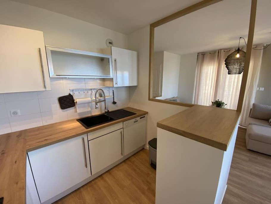 Magnifique Appart Renove Evian Duplex Vue Lac 8 Pers Buitenkant foto