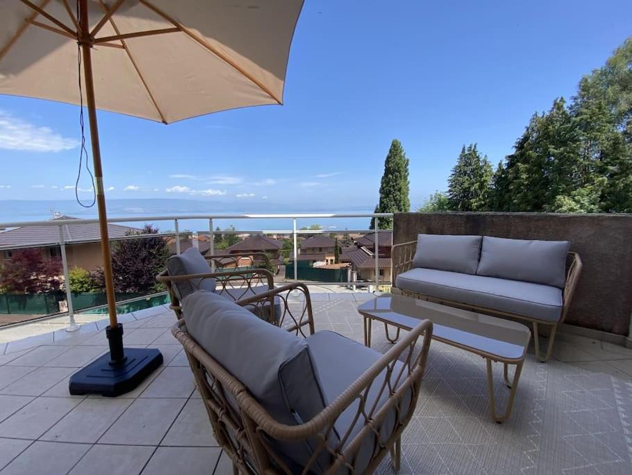 Magnifique Appart Renove Evian Duplex Vue Lac 8 Pers Buitenkant foto